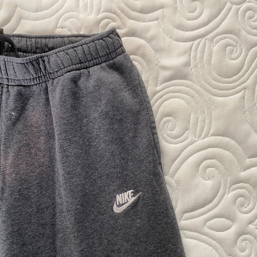 sweatpants